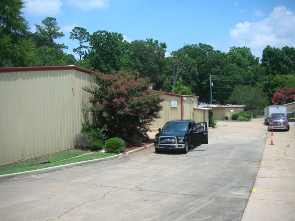 Pierremont Investment Properties: 1112 Pierremont Rd, Shreveport, LA 71106